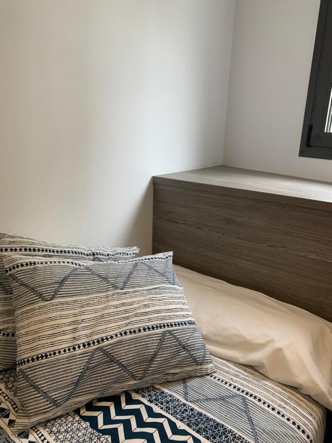 Apartaments El Cine Росас Экстерьер фото