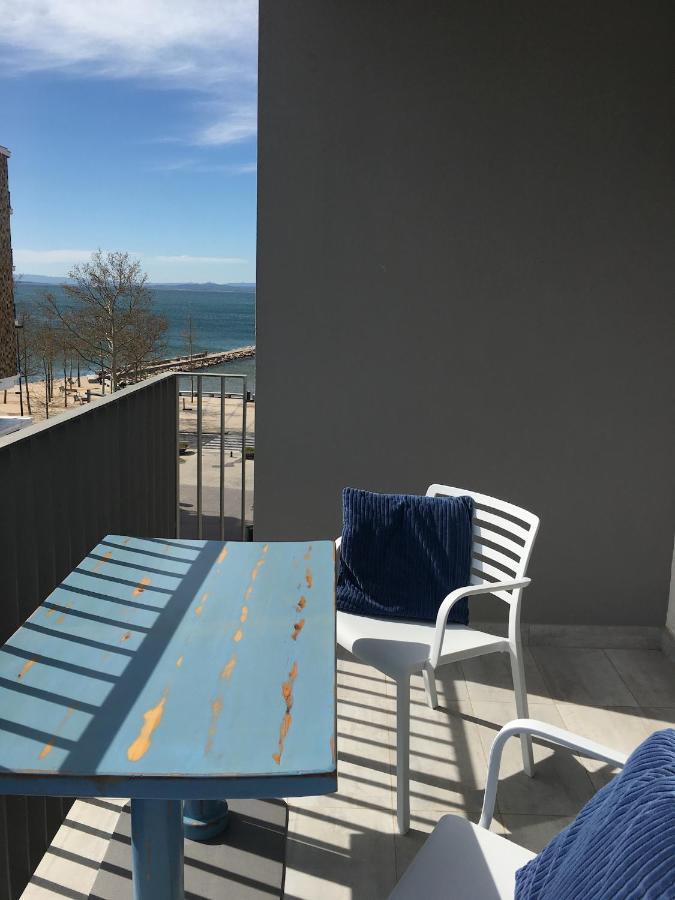 Apartaments El Cine Росас Экстерьер фото