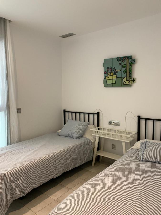 Apartaments El Cine Росас Экстерьер фото