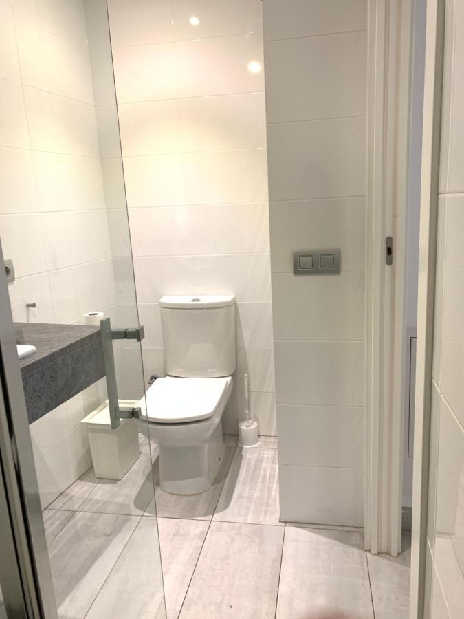 Apartaments El Cine Росас Экстерьер фото